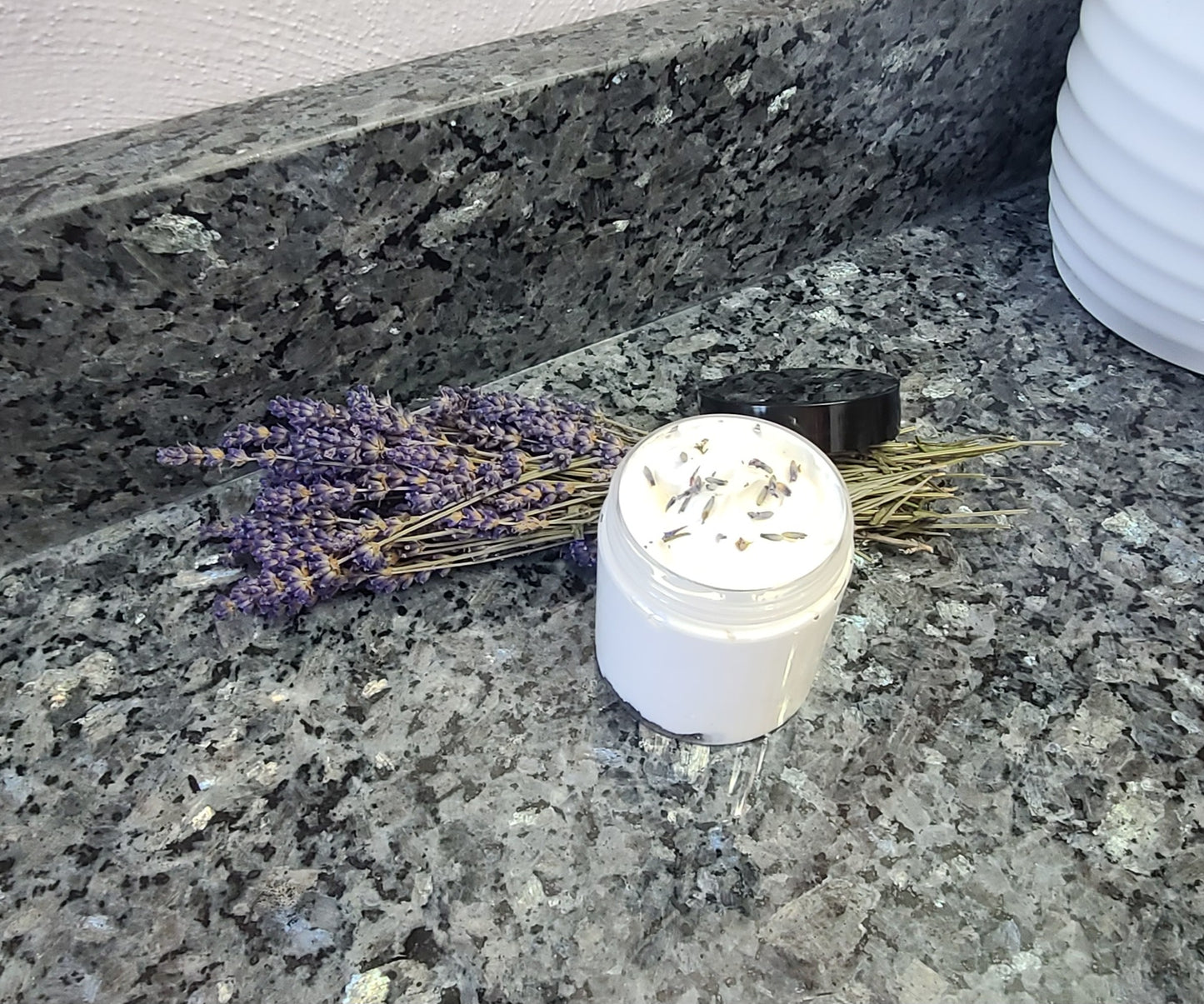Lavender Bloom Creme